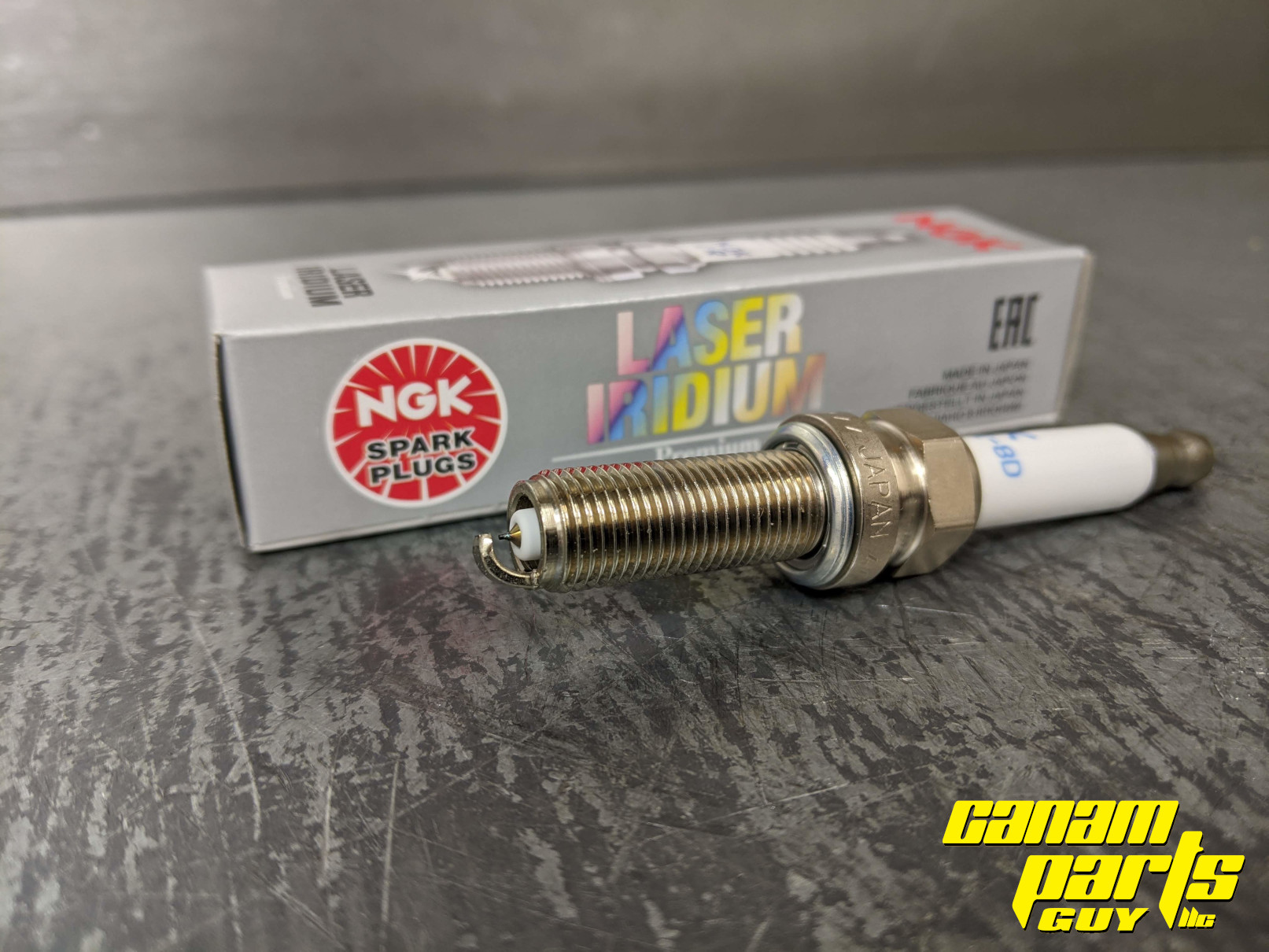 NEW NGK Spark Plug 90526 LMAR9AI-8D Maverick X3 - Image 3