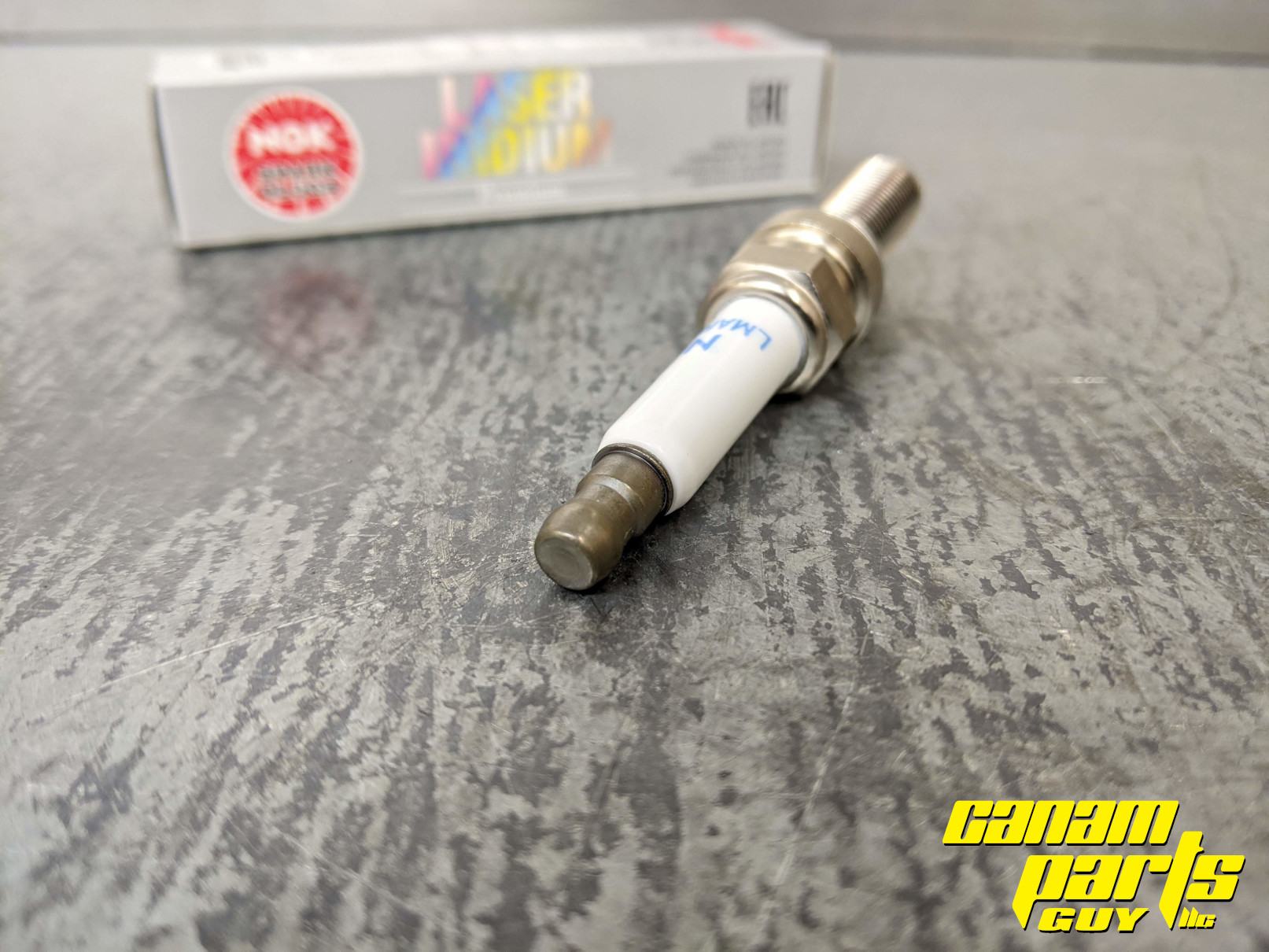 NEW NGK Spark Plug 90526 LMAR9AI-8D Maverick X3 - Image 6